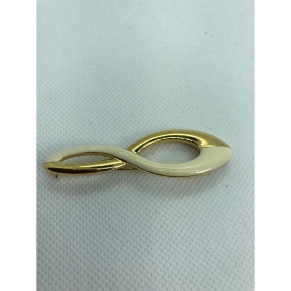 Vintage Monet Infinity Pin - Picture 2 of 5